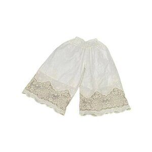Magpie And Mabel Pants With Lace